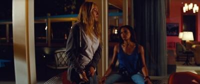 savages_blakelively_05191.jpg