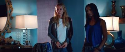 savages_blakelively_05220.jpg