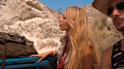 Click to view full size image
==============
traveling_pants2_blakelively_1002.jpg traveling_pants2_blakelively_1002.jpg