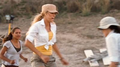 traveling_pants2_blakelively_1979.jpg