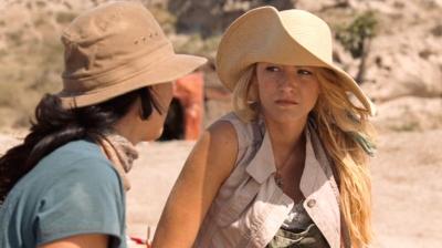 traveling_pants2_blakelively_2808.jpg
