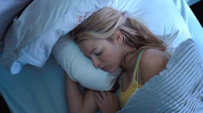 traveling_pants2_blakelively_4360.jpg