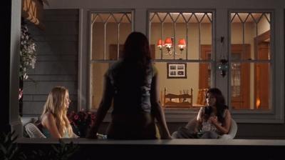 Click to view full size image
==============
traveling_pants2_blakelively_5754.jpg traveling_pants2_blakelively_5754.jpg