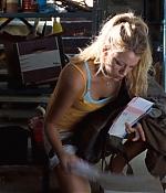 traveling_pants2_blakelively_0808.jpg