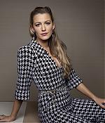 blake-lively-nestandard5.jpg