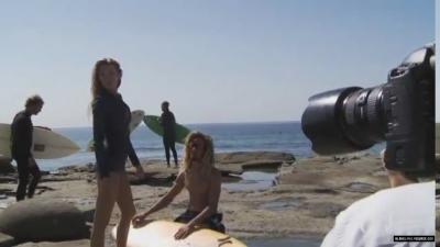 Click to view full size image
==============
Vogue-BtS_075.jpg Vogue-BtS_075.jpg