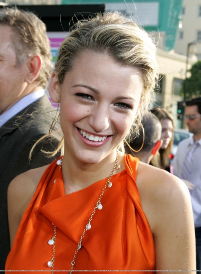 Click to view full size image
==============
TSOTPPrem-Arrivals-040.jpg TSOTPPrem-Arrivals-040.jpg