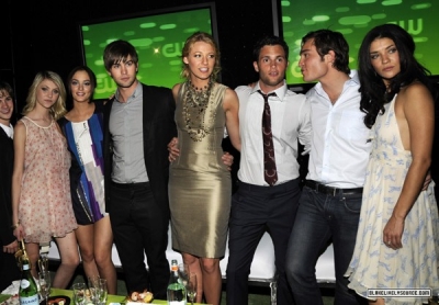Click to view full size image
==============
CWUpfront-Inside-MQ-033.jpg CWUpfront-Inside-MQ-033.jpg