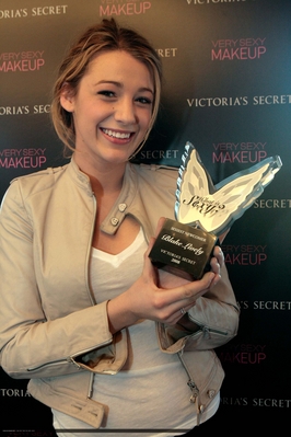 VS-Gift-004.jpg