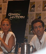blakelively_comiccon_greenlantern10.jpg