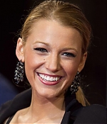 blakelively_townbostonprem09.jpg