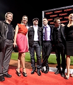 blakelively_townbostonprem41.jpg