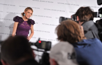 Click to view full size image
==============
blakelively_motionpicturegala08.jpg blakelively_motionpicturegala08.jpg