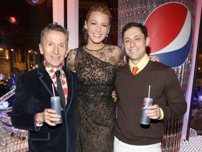 Click to view full size image
==============
blake_pepsilaunch22.jpg blake_pepsilaunch22.jpg