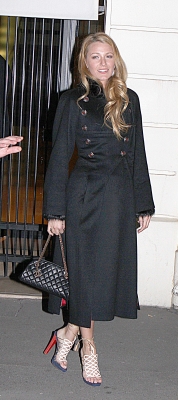 blakelively_chanelfashionweek_58.jpg