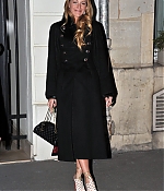 blakelively_chanelfashionweek_23.jpg