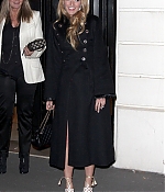blakelively_chanelfashionweek_30.jpg