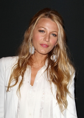 BlakeLively-CinemaCon11_37.jpg