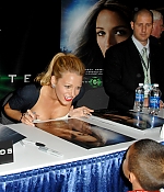 BlakeLively-WonderCon11_03.jpg