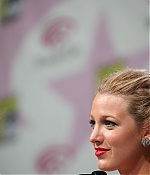 BlakeLively-WonderCon11_13.jpg