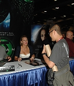 BlakeLively-WonderCon11_14.jpg