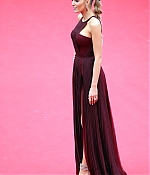 VN_Blake_Lively_131443.jpg