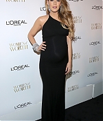 blake-lively-loreal-paris-ninth-annual-women-of-worth-celebration-in-nyc-12214-14.jpg