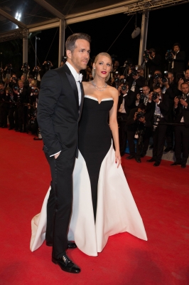 Click to view full size image
==============
VN_Blake_Lively_and_R_13-23.jpg VN_Blake_Lively_and_R_13-23.jpg