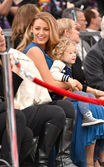 hqcelebcorner_283129.jpg