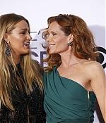 2017-01-19T023108Z_823393474_HT1ED1J06ZB86_RTRMADP_3_AWARDS-PEOPLESCHOICE.JPG