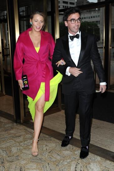 hqcelebcorner_281529.JPG