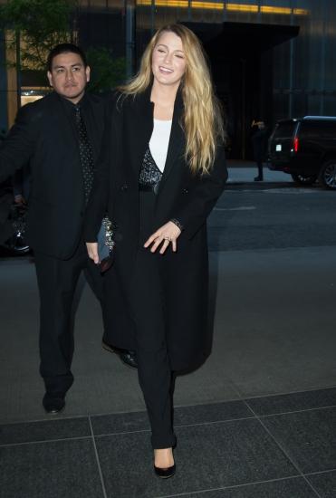 Blake-Lively_PicturePub-008_28129.jpg
