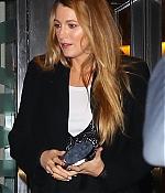 blake-lively-out-and-about-in-new-york-05-15-2017_11.jpg