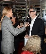 54337709_frt411409.jpg