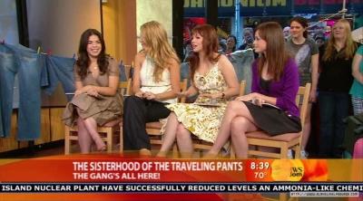 Click to view full size image
==============
GMA-Caps-445.jpg GMA-Caps-445.jpg