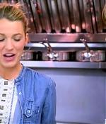 blakelively_cooking00139.jpg
