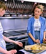blakelively_cooking00450.jpg