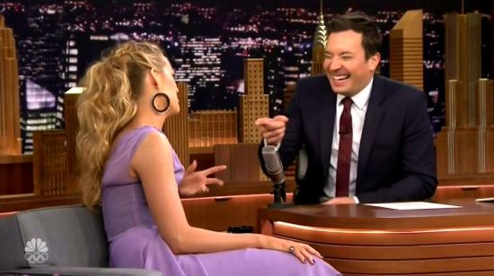 blakelively-jimmyfallon-0282.jpg