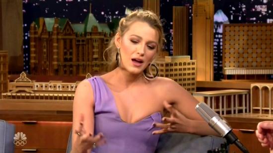 Click to view full size image
==============
blakelively-jimmyfallon-0436.jpg blakelively-jimmyfallon-0436.jpg