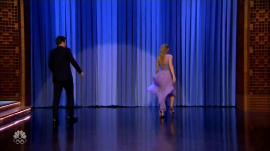 Click to view full size image
==============
blakelively-jimmyfallon-0867.jpg blakelively-jimmyfallon-0867.jpg