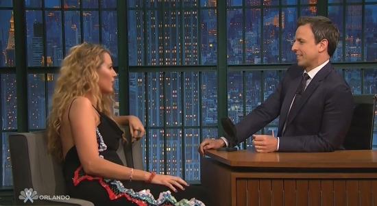 Click to view full size image
==============
blakelively-interview00132.jpg blakelively-interview00132.jpg