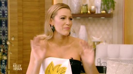 Click to view full size image
==============
blakelively0197.jpg blakelively0197.jpg
