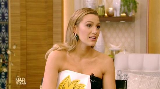 Click to view full size image
==============
blakelively0210.jpg blakelively0210.jpg