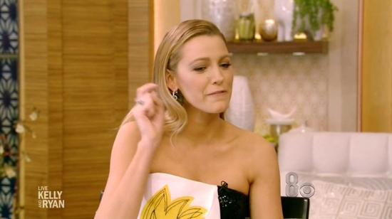 Click to view full size image
==============
blakelively0219.jpg blakelively0219.jpg