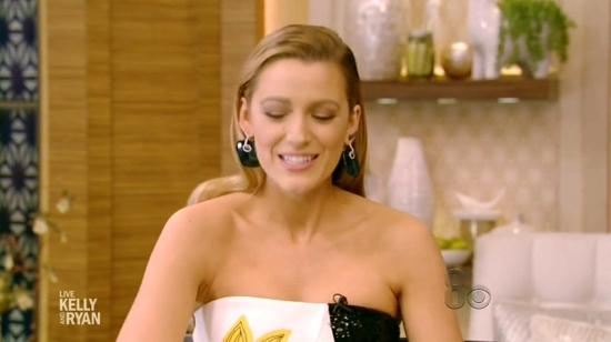 Click to view full size image
==============
blakelively0312.jpg blakelively0312.jpg
