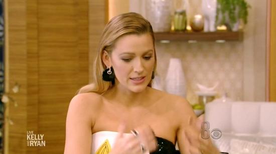 Click to view full size image
==============
blakelively0326.jpg blakelively0326.jpg