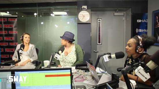 Click to view full size image
==============
blakelively-interview00349.jpg blakelively-interview00349.jpg