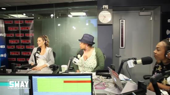 Click to view full size image
==============
blakelively-interview00350.jpg blakelively-interview00350.jpg