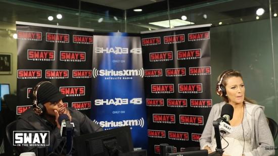 Click to view full size image
==============
blakelively-interview00410.jpg blakelively-interview00410.jpg