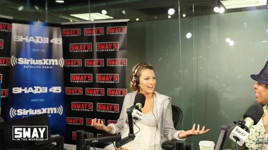 Click to view full size image
==============
blakelively-interview00441.jpg blakelively-interview00441.jpg